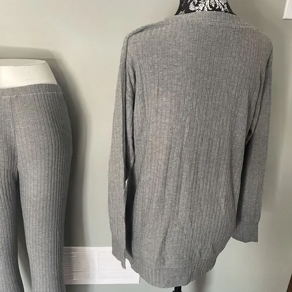 Lord & Taylor NEW Grey Soft Pyjama Set - Picture 2 of 5